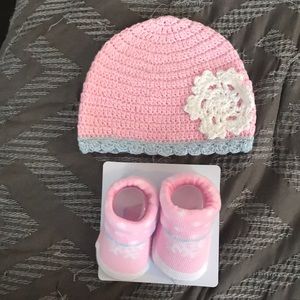 Laura Ashley cap and socks set